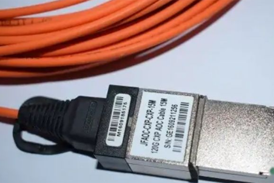 The difference between optical cable and optical fiber